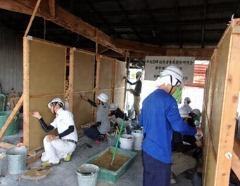 左官（日本壁） さかん（にほんかべ）