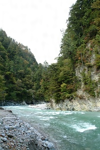 黒部峡谷<br />
　附　猿飛並びに奥鐘山
