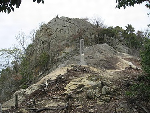 觜崎ノ屏風岩 はしさきのびょうぶいわ