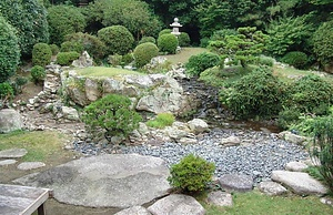 みとろ苑庭園