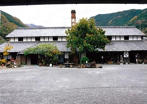 百年蔵旧酒蔵