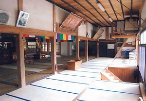 医王寺本堂 いおうじほんどう