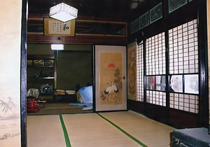 旧嶋新商店座敷蔵及び主屋 きゅうしましんしょうてんざしきぐらおよびしゅおく