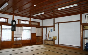 旧鮎川小学校南校舎棟 きゅうあゆかわしょうがっこうみなみこうしゃとう