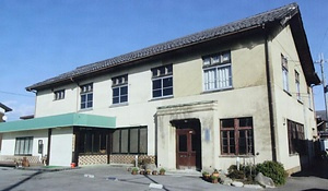 旧日夏村役場産業組合合同庁舎