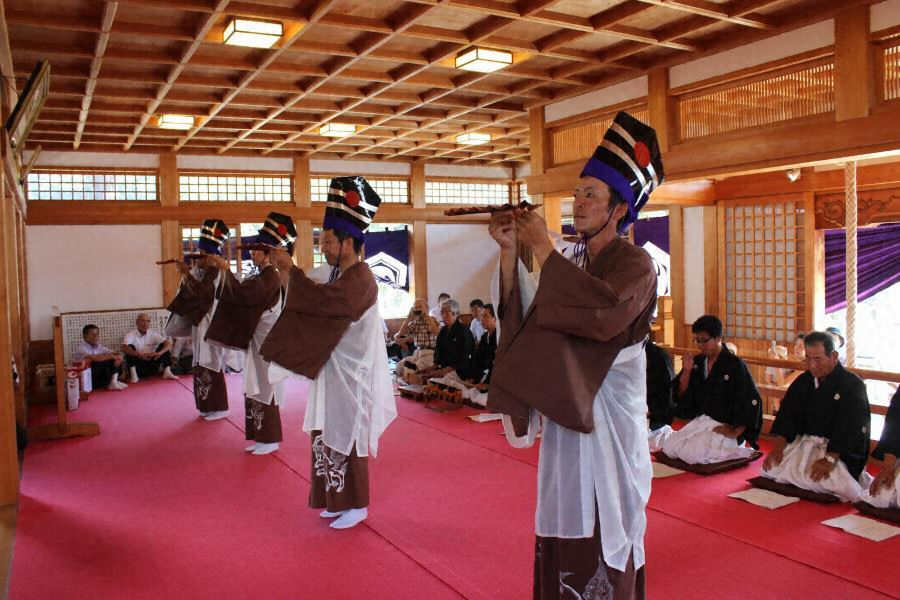 阿万の風流大踊小踊 あまのふりゅうおおおどりこおどり