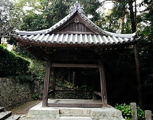 萩原寺鐘楼