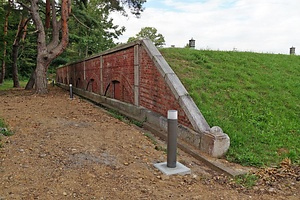 松本市上下水道局城山配水地旧配水池 まつもとしじょうげすいどうきょくじょうやまはいすいちきゅうはいすいち
