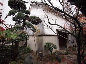 伊佐家住宅土蔵