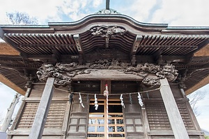 高部屋神社拝殿及び幣殿 たかべやじんじゃはいでんおよびへいでん