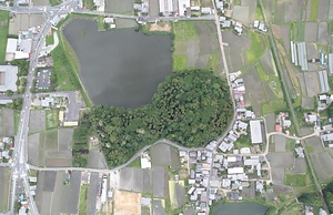 箸墓古墳周濠 はしはかこふんしゅうごう