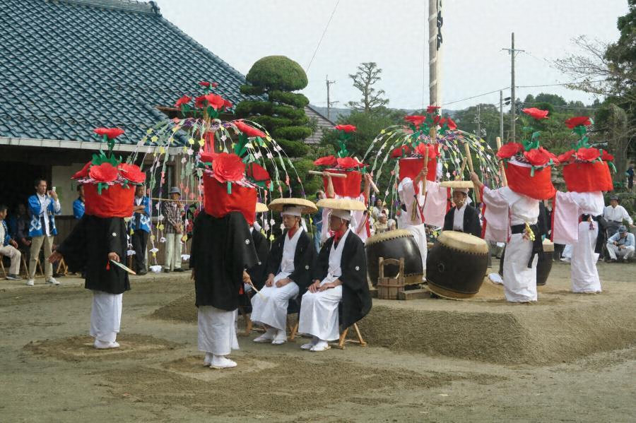 勝手神社の神事踊 かってじんじゃのしんじおどり