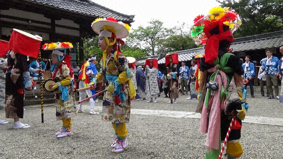 近江湖南のサンヤレ踊り おうみこなんのさんやれおどり