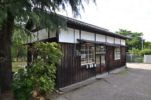 旧長壽會細菌研究所製品庫