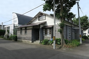 旧五十嵐家住宅事務所兼主屋