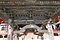 身延山久遠寺祖師堂前香炉屋