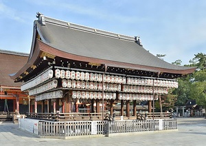 八坂神社 舞殿