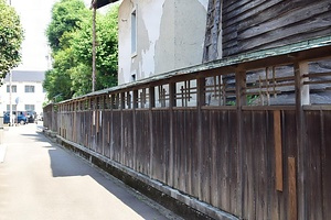 旧藤村家住宅（田村家住宅）板塀