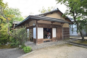 神光院蓮月庵