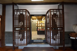 呉竹文庫土蔵 くれたけぶんこどぞう