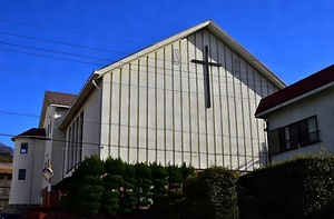 山梨英和中学校・高等学校講堂グリンバンク・チャペル