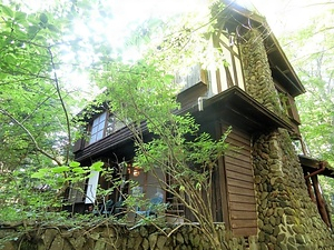 鶴樓（福井家別荘主屋）