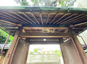 丸岡家住宅表門 まるおかけじゅうたくおもてもん