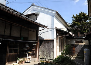 外村家住宅 庭蔵