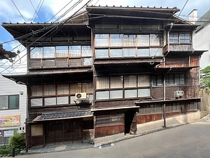 橋乃家本館