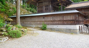 宇倍神社透塀