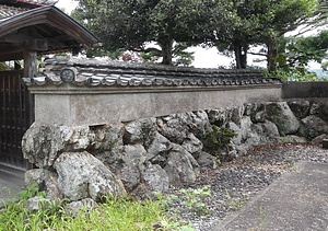 旧森田家住宅土塀 きゅうもりたけじゅうたくどべい