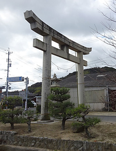 長尾八幡宮鳥居 ながおはちまんぐうとりい