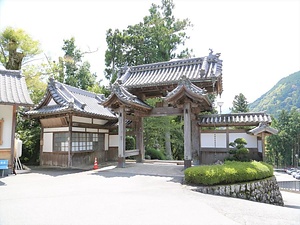 身延山久遠寺甘露門及び門番所 みのぶさんくおんじかんろもんおよびもんばんしょ