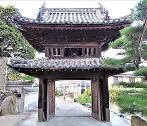 明専寺鐘楼門