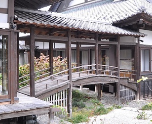 昌福寺渡廊下