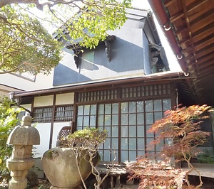 稲見酒造土蔵