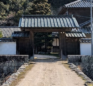 木梨家住宅表門