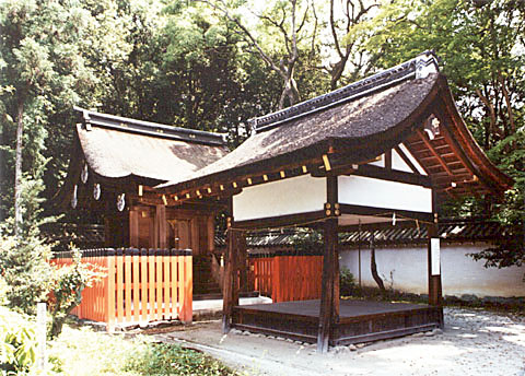 A-20 Kamowakeikazuchi-jinja