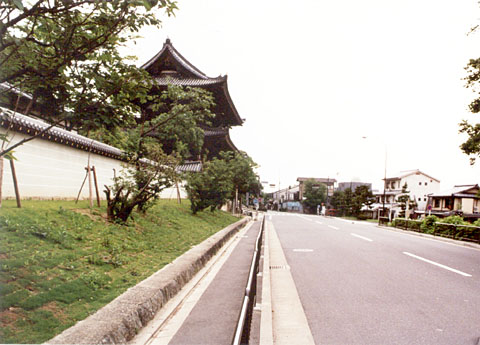 G-22 Area in front of the main gate