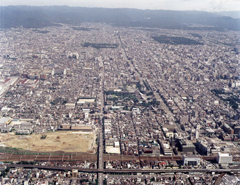 P-1 Aerial view of Hongan-ji