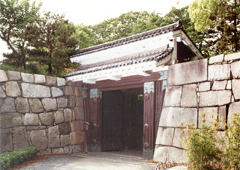 Q-31 Nijo-jo Ninomaru