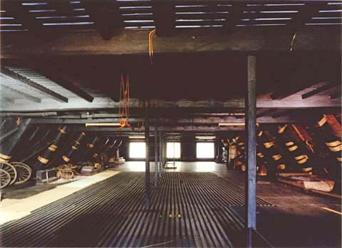 2-32. Ogimachi Village: Myozen-ji living quarters: first level of the roof structure