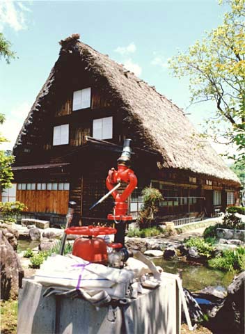 6-4. Water jet, Ogimachi Village